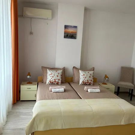 Guest House Pomorie Guest house