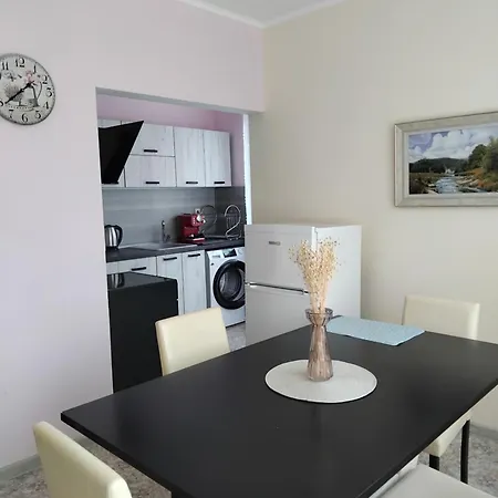 Guest House Pomorie * Pomorie